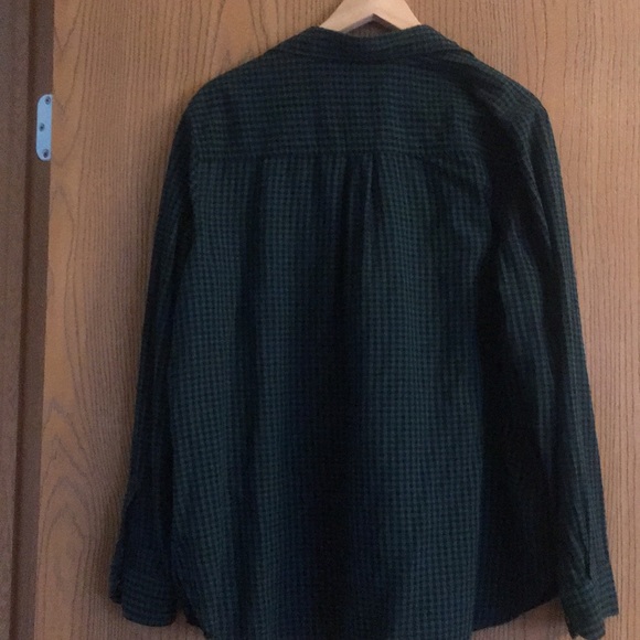 Nice button down - Picture 2 of 3